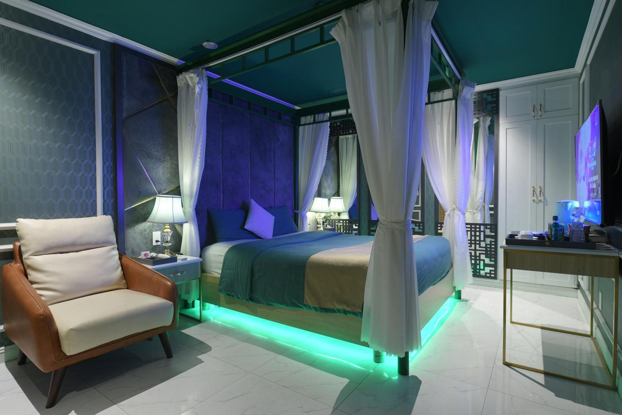 Hotel Chiic House 1 - Khach San Tinh Yeu Da Nang Esterno foto